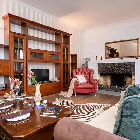 Dream - Main Square With Picturesque View